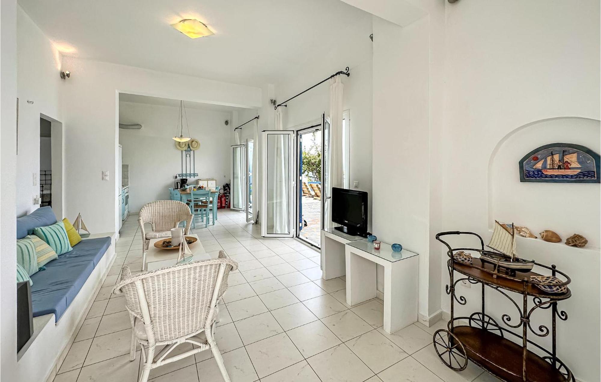 2 Bedroom Lovely Home In Kalamata Eksteriør billede